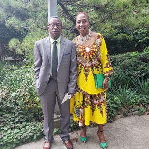 Meet your Posher, Hawa